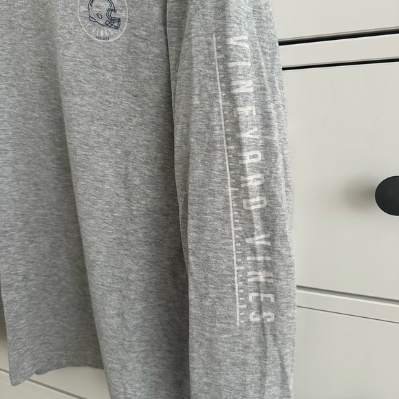 Vineyard Vines Long Sleeve Shirt - Picture 3 of 6